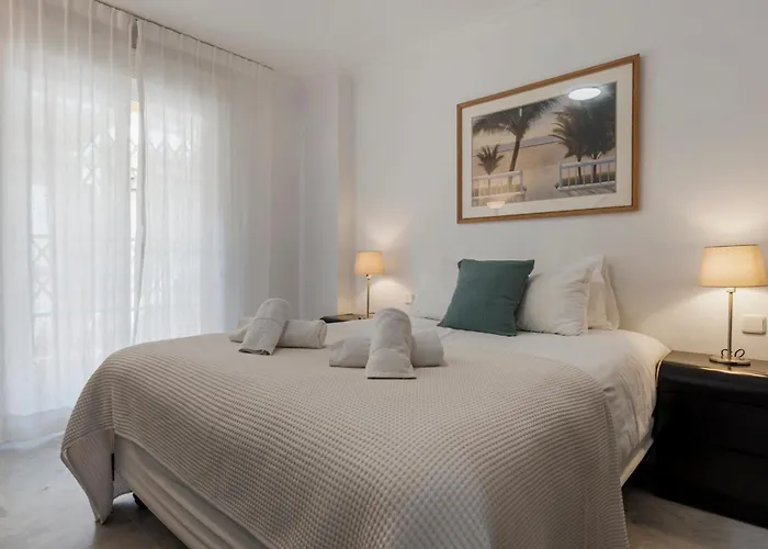 Apartament Duplex In Puerto Banus By Costarentals - Ref M40