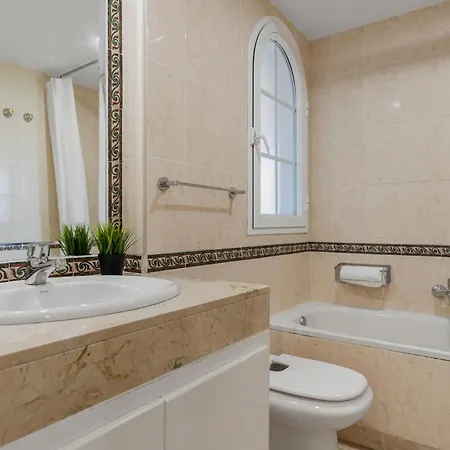 Duplex In Puerto Banus By Costarentals - Ref M40 公寓 马尔韦利亚