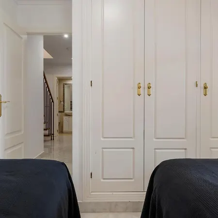 Duplex In Puerto Banus By Costarentals - Ref M40 *