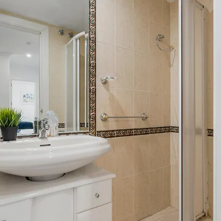 Apartment Duplex In Puerto Banus By Costarentals - Ref M40 Marbella